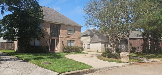 Building Photo - 930 Caswell Ct