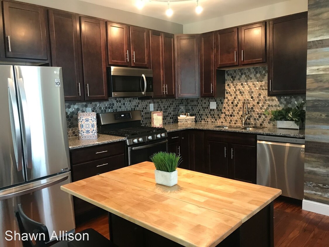 Foto principal - 2 br, 1 bath House - 5363 Odell