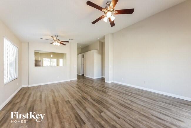 Building Photo - 7356 N 70th Ave