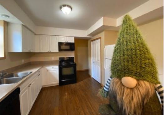 Building Photo - Professionally managed by Magnum York Property Management Ltd.