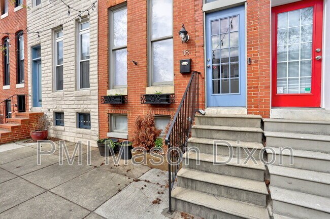 Foto del edificio - 18 N Patterson Park Ave