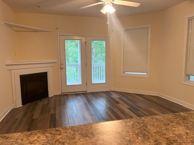 Building Photo - 742 Indica Ct