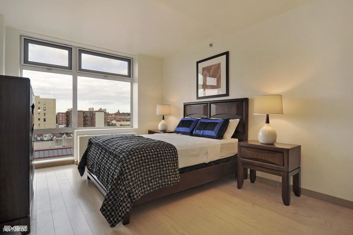 Foto del edificio - 4027 73rd St