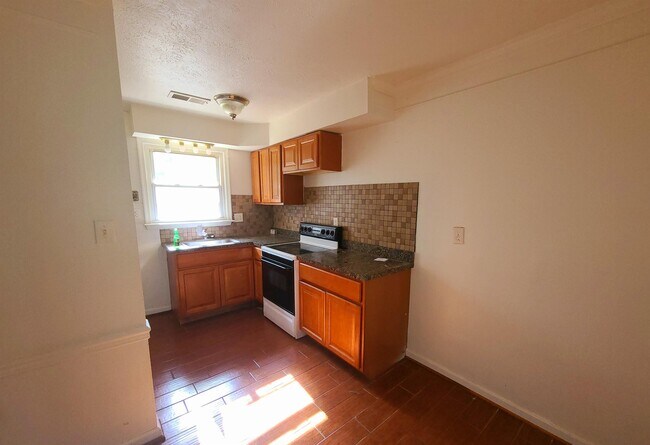 Foto del edificio - 339 Ritenour St