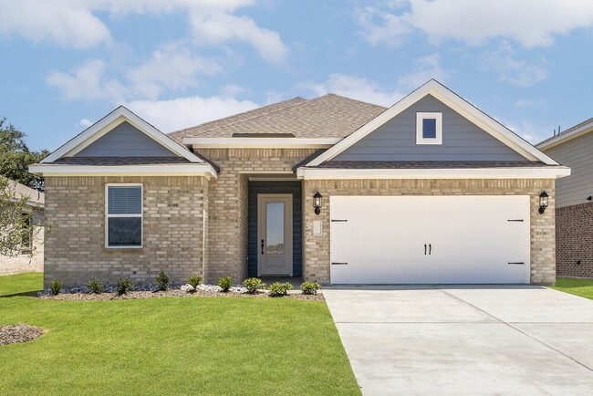 Building Photo - 312 Live Oak Ln