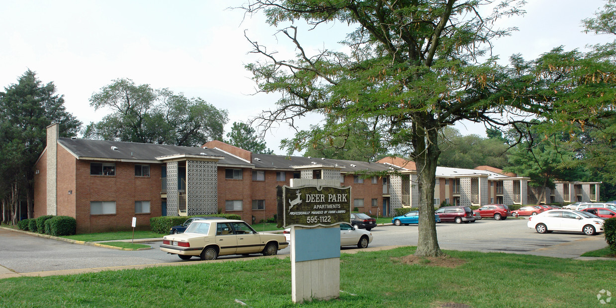 Foto principal - Deer Park Apartments