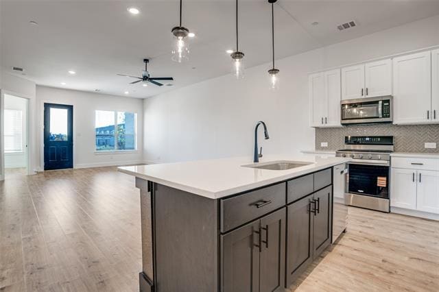 Building Photo - 4417 Cave Spgs St