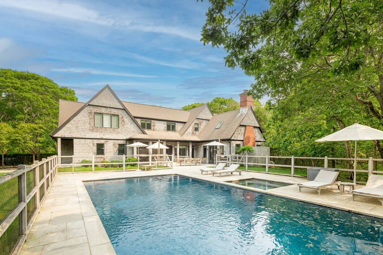 Foto principal - 92 Scrimshaw Ln