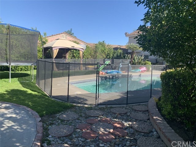 Foto principal - 30340 Channel Way Dr