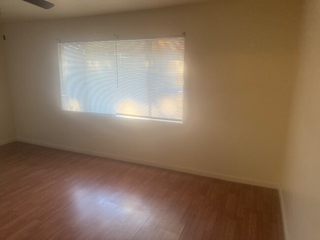 Foto del edificio - 3704 N Abby St