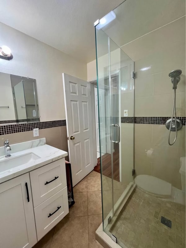 Building Photo - 6371 Klamath Dr