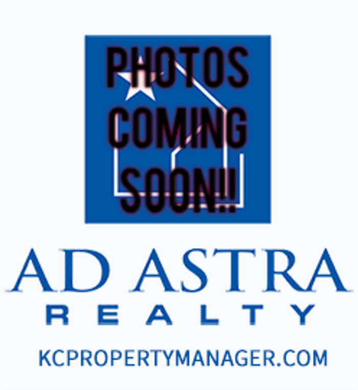 Foto del edificio - Beautiful Updated Duplex in Paola-Availabl...