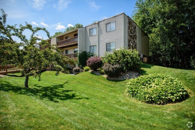 Apartments Near Westroads Mall In Omaha Ne Apartments Com