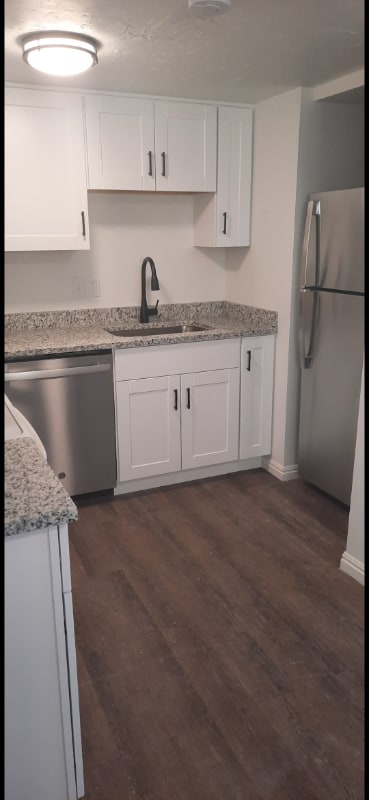 Photo - 480 E 4200 S Apartment