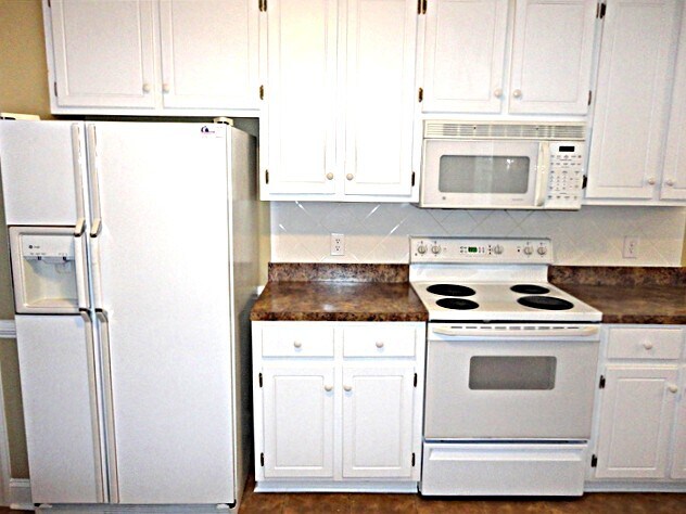 Building Photo - 4812 Forest Highland Dr
