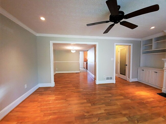 Foto del edificio - Lovely 3BR/3.5BA Townhouse in Timber Run V...