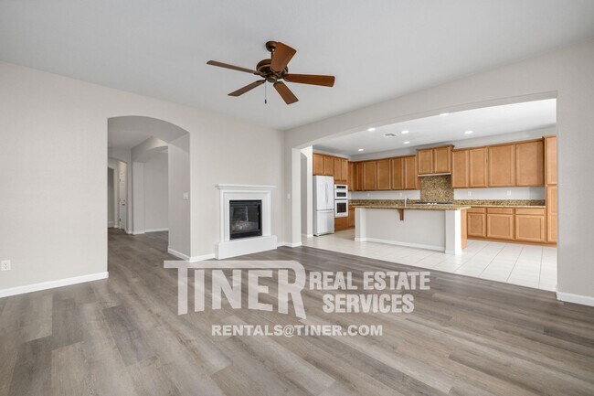 Building Photo - 3152 Overton Way