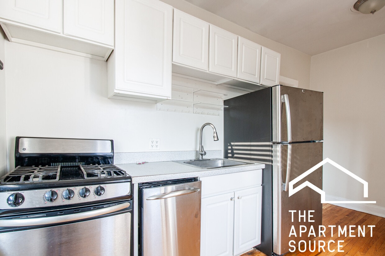 Photo - 837 West Cornelia Ave. Unit 3N