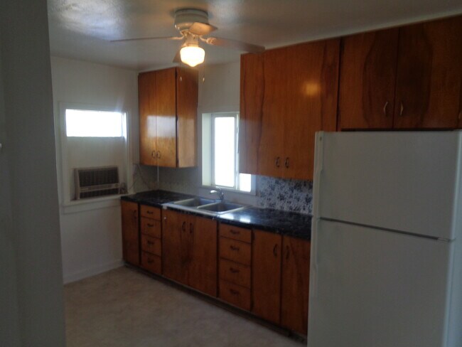 Foto del edificio - 3024 S 8850 W