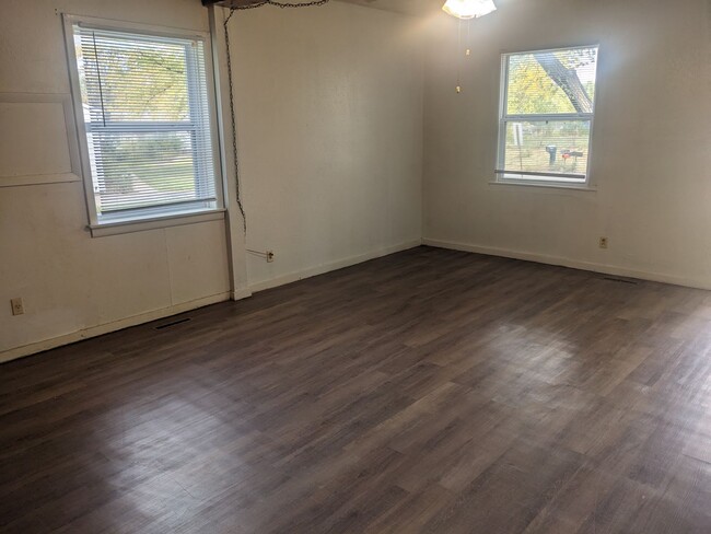 Foto del edificio - 3 Bedroom 1 Bath House