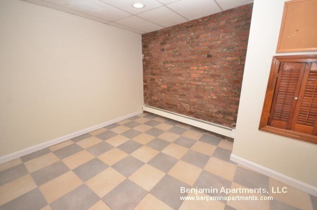 Building Photo - 73 Harvard Ave