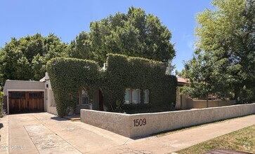 Building Photo - 1509 E Cheery Lynn Rd