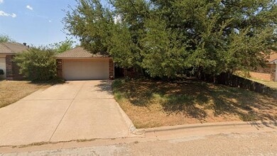 Building Photo - 12 Buttercup Dr