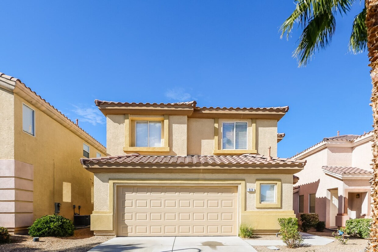 Foto principal - 53 Dogwood Hills St