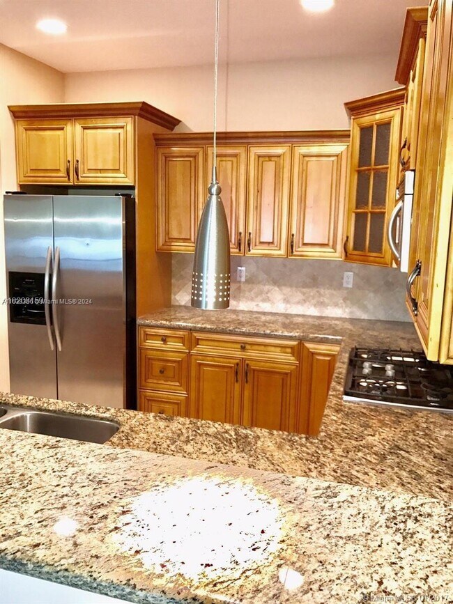 Building Photo - 1117 SW 1st St