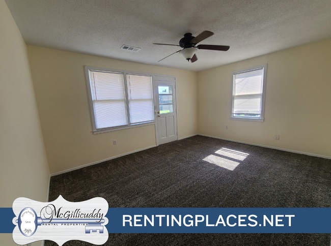 Building Photo - 1705 Holden Ct