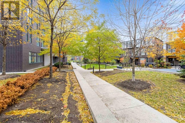 Building Photo - 128 Fairview Mall Dr