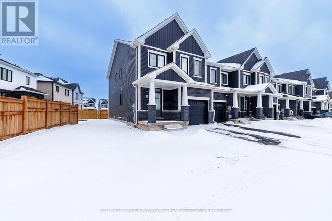 Building Photo - 55 Rowlock St