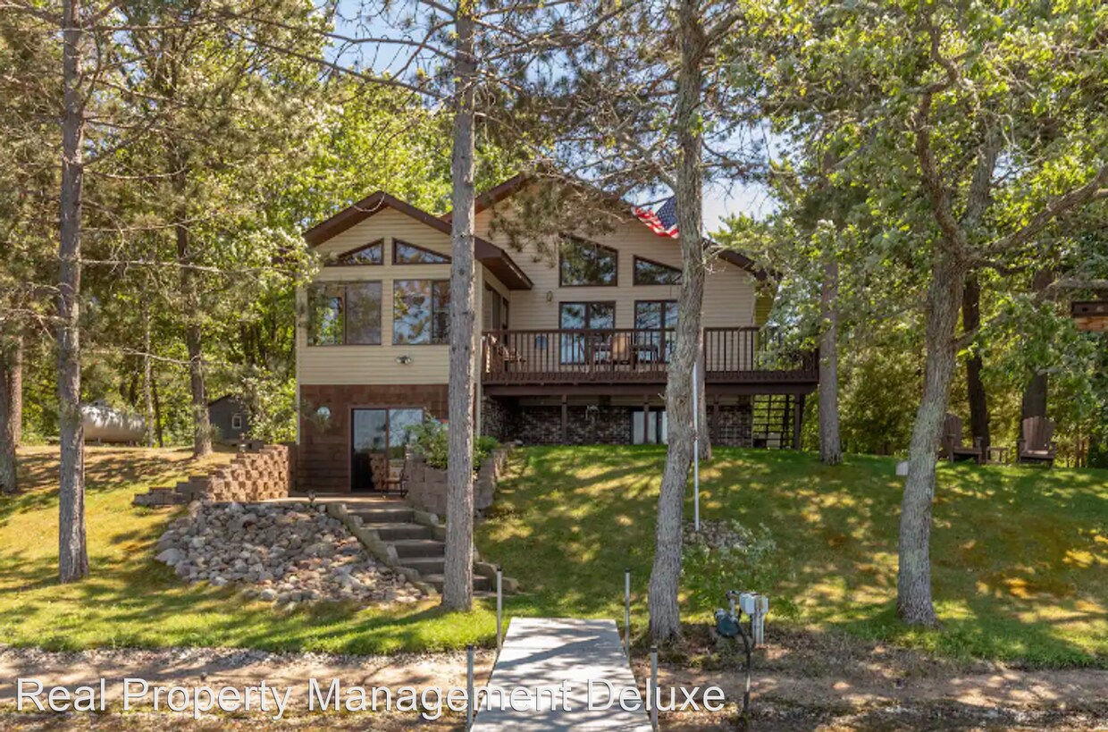 Foto principal - 3 br, 2 bath House - 14072 Big Pine Trail