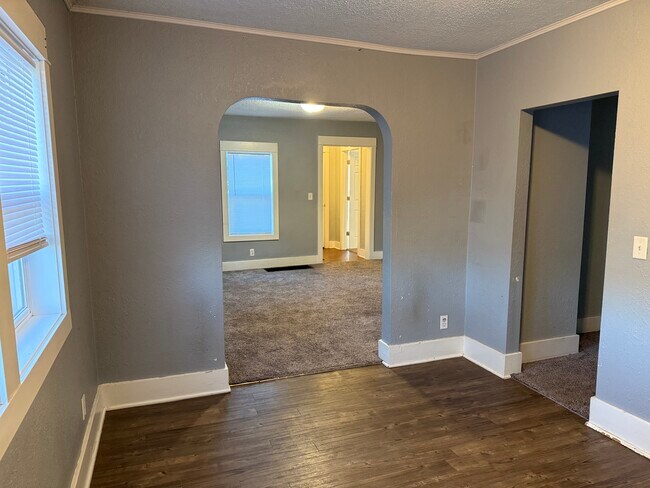 Foto del edificio - 2725 Adams Ave