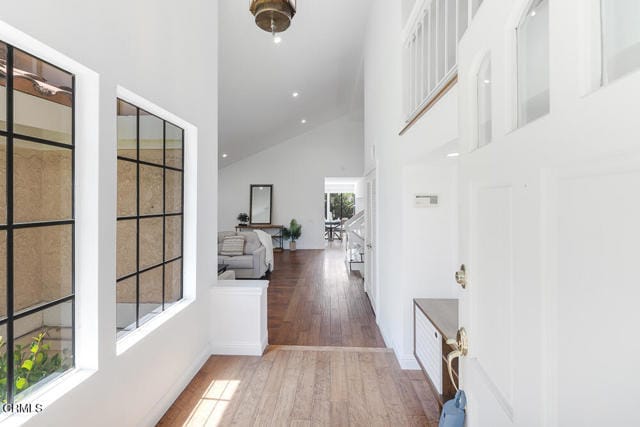 Building Photo - 4035 Cliffrose Ave
