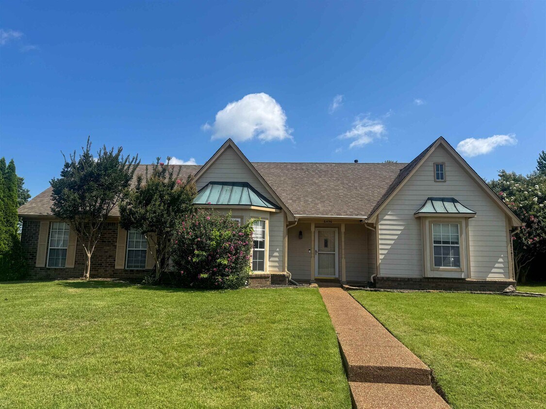 Foto principal - 6496 Birch Mill Rd
