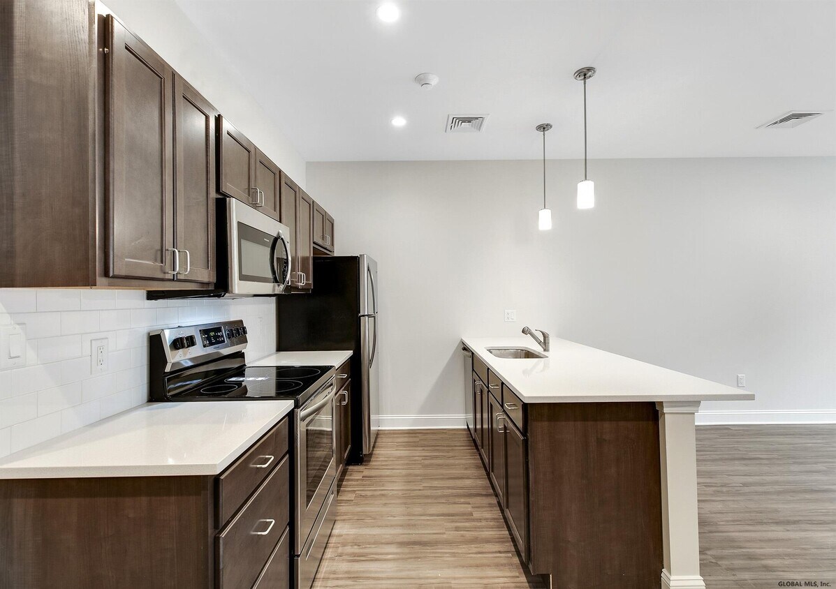 427 WASHINGTON Av Unit 2B, Albany, NY 12206 Apartment for Rent in