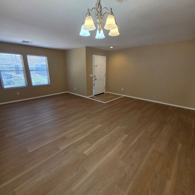 Foto del edificio - 18418 W Westfall Way