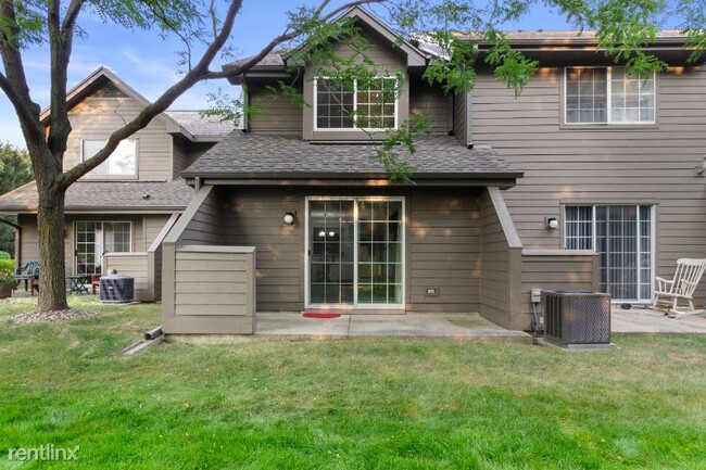 Building Photo - 18775 Brookfield Lake Dr