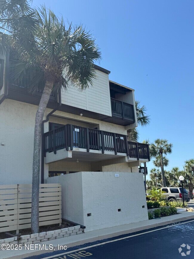 Building Photo - 5650 A1A S