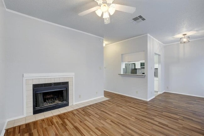 Building Photo - 2804 Rio Grande St
