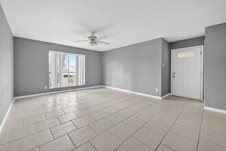 Building Photo - 14555 Wunderlich Dr