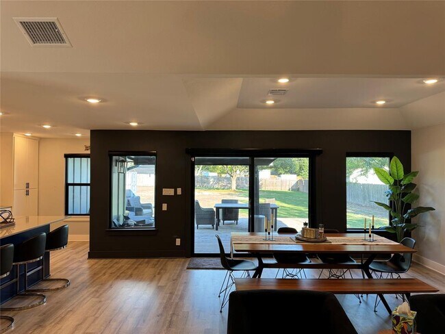 Building Photo - 14413 Celestial Ln