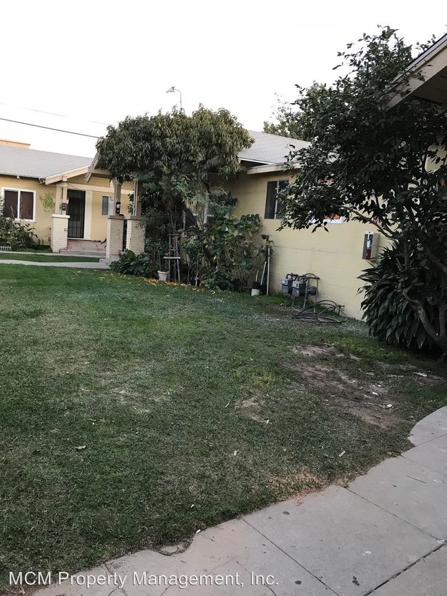 Foto del edificio - 1056 N NORMANDIE Ave