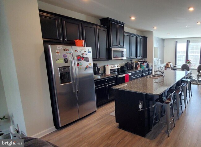 Foto del edificio - 303 Rising Sun Rd