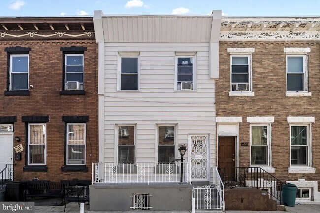 Foto del edificio - 2423 N Myrtlewood St