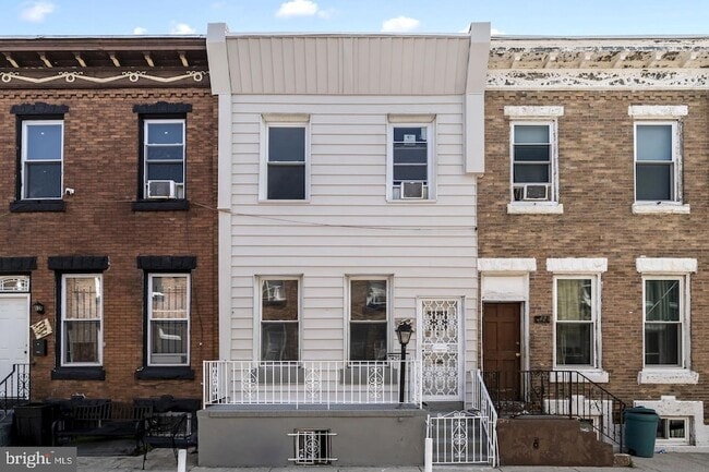Photo - 2423 N Myrtlewood Street Townhome