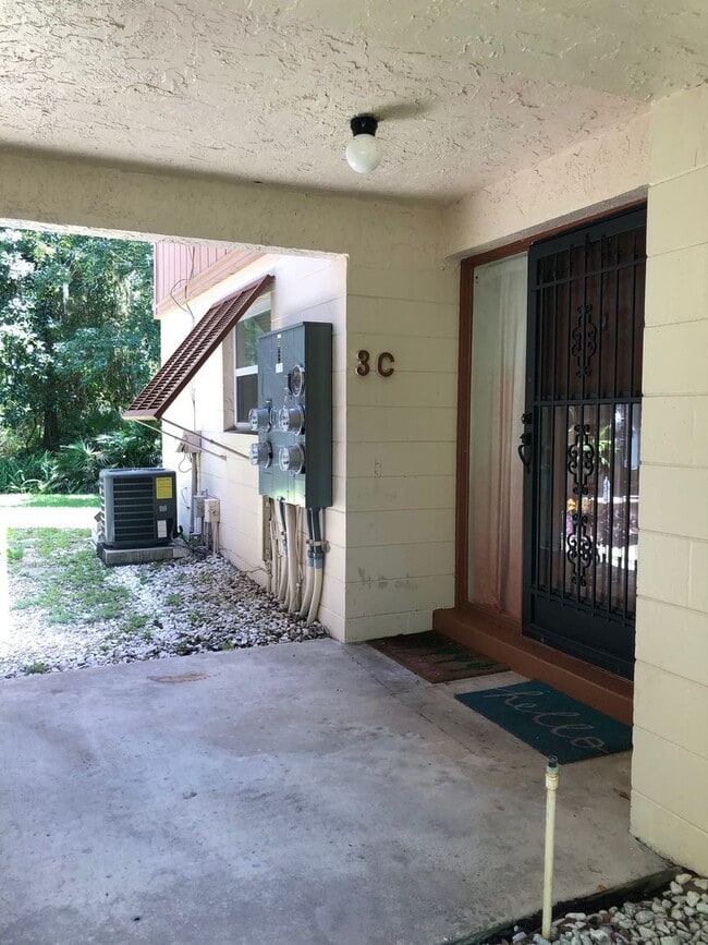 Building Photo - 170 Palmetto Woods Ct