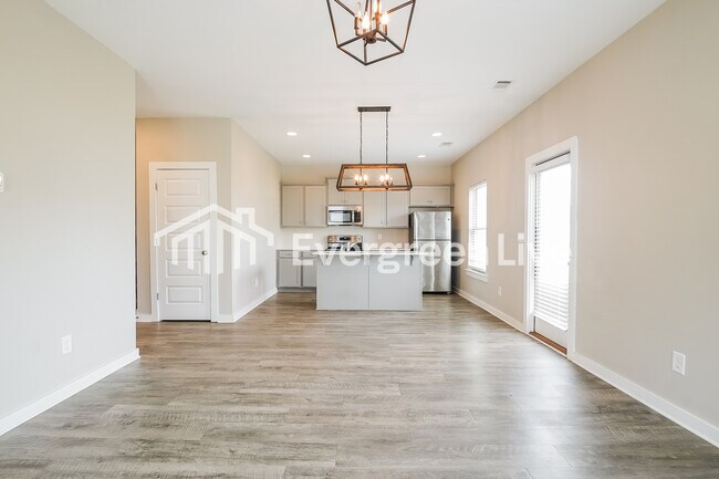 Foto del edificio - 11103 Summerchase Lp