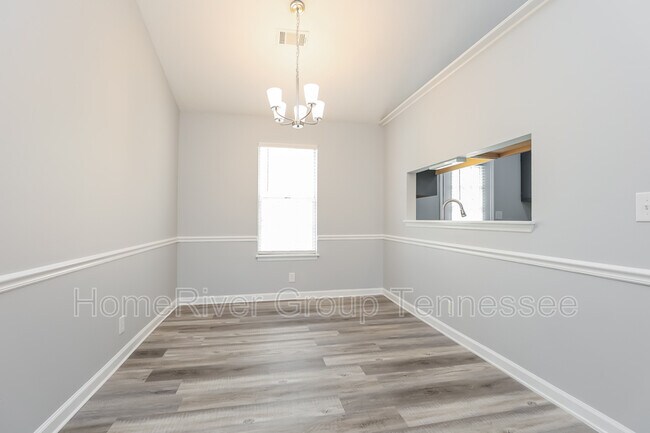 Foto del edificio - 832 Trailside Cir